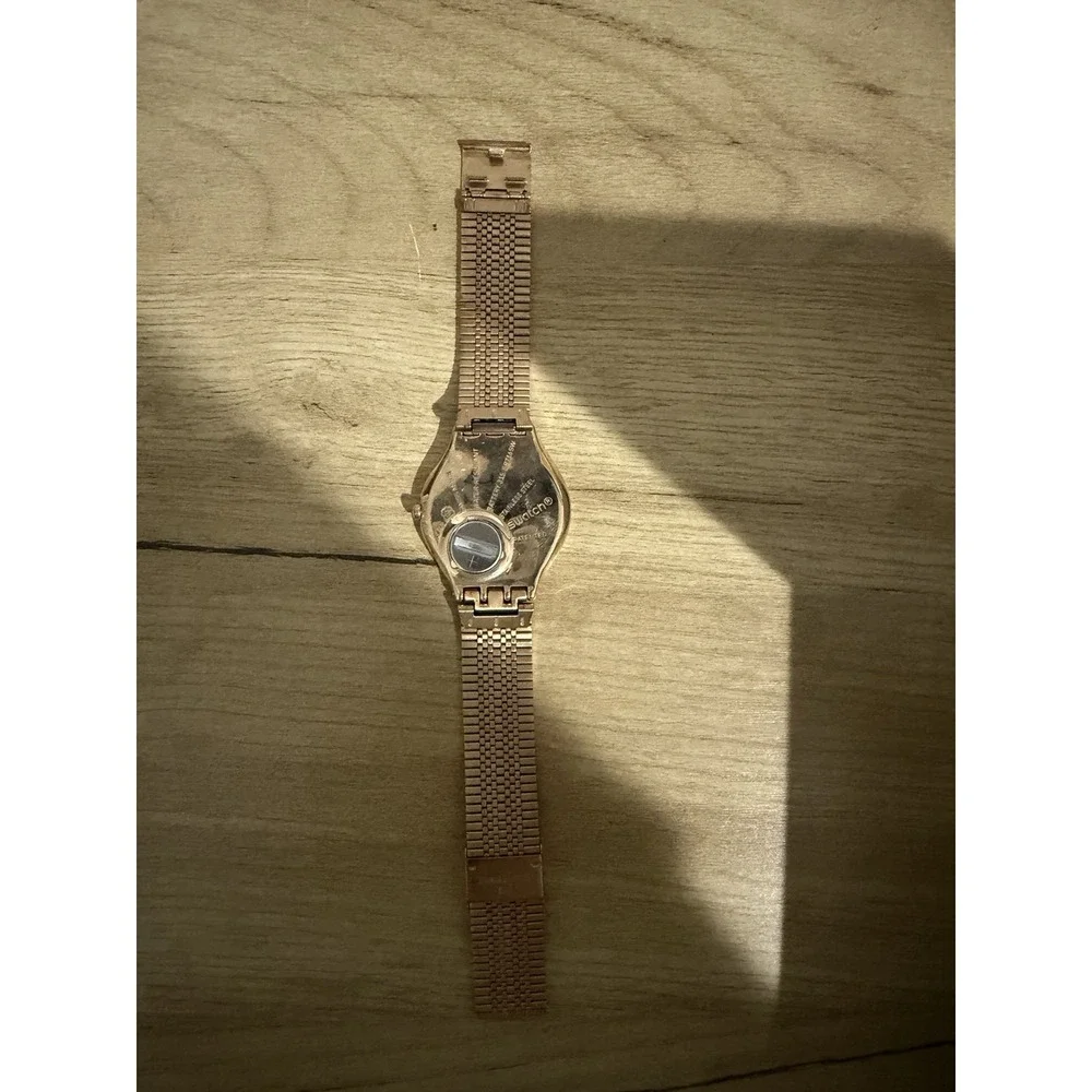 Swatch Skinelegance Polished Rose Gold Stainless Steel Case THIN